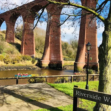 Captain Cook Riverside Walk Holiday home *