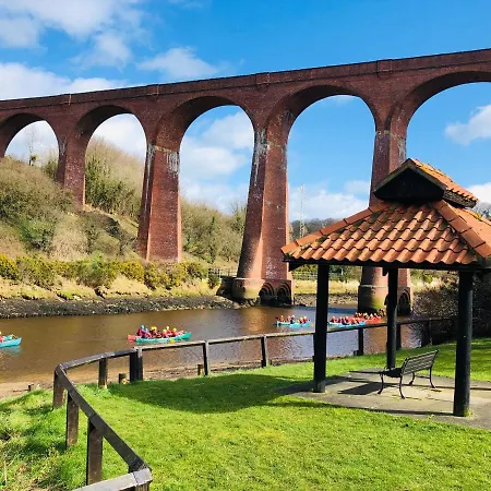 Дом отдыха Captain Cook Riverside Walk Уитби